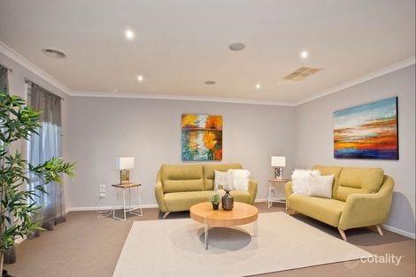 Property photo of 9 Denmans Mews Deer Park VIC 3023