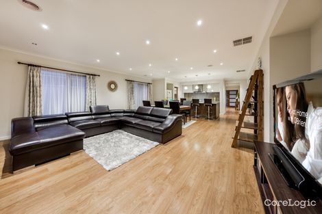 Property photo of 130 Wheelers Park Drive Cranbourne North VIC 3977