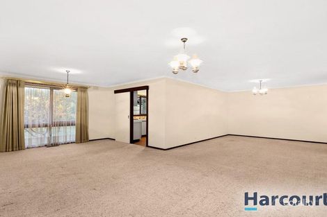 Property photo of 11 Mannix Square Wantirna VIC 3152