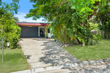 Property photo of 19 Edgehill Crescent Springwood QLD 4127