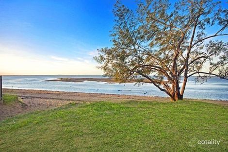 Property photo of 32 Waterview Drive Bushland Beach QLD 4818