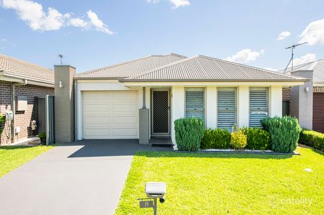 Property photo of 19 Oriri Avenue Glenmore Park NSW 2745