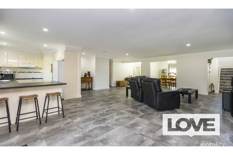 Property photo of 6 Macnamir Close Morisset NSW 2264