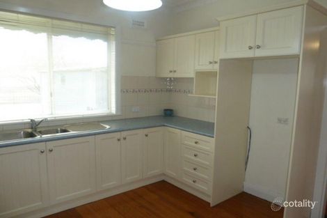 Property photo of 42 Newark Avenue Newborough VIC 3825