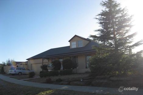 13 Tormorvey Ave, Hillside, VIC 3037