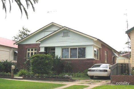 8 John St, Mayfield, NSW 2304