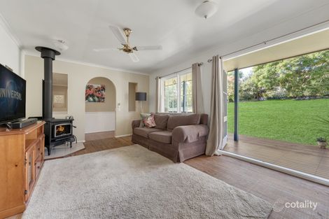 Property photo of 38 Georgiana Crescent Ambarvale NSW 2560