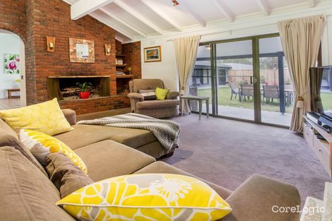 Property photo of 19 Alverstone Grove Mount Eliza VIC 3930