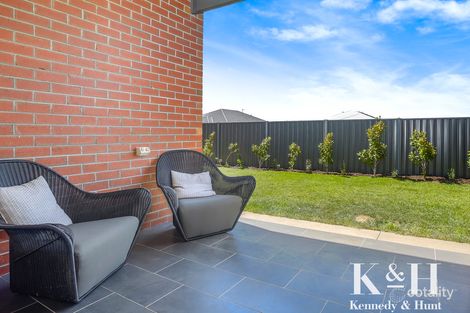 Property photo of 28 Childe Harold Road Gisborne VIC 3437
