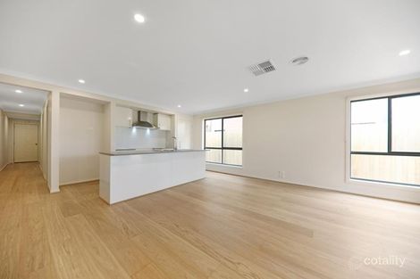 Property photo of 36 Princes Circuit Wallan VIC 3756