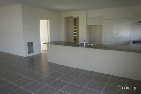 Property photo of 26 Eventide Rise Pakenham VIC 3810