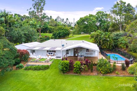 7 Pine Tree West Dr, Lake Macdonald, QLD 4563