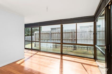 Property photo of 1/3 Crana Court Chadstone VIC 3148