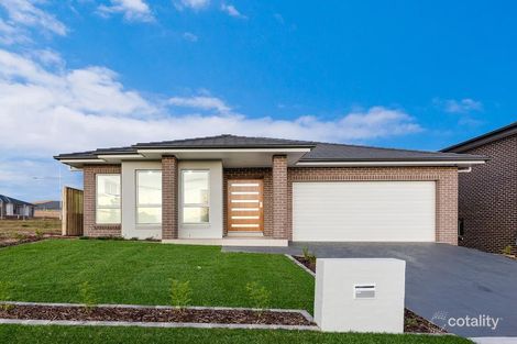 1235 Rymill Cres, Gledswood Hills, NSW 2557