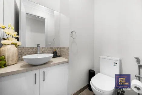 Property photo of 22 Stanhope Road Tarneit VIC 3029