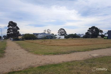 2 Falcon Gr, Metung, VIC 3904