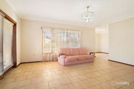 Property photo of 2 Azalea Avenue Woy Woy NSW 2256