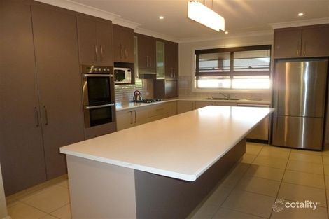 Property photo of 6 Tallwoods Grove Dubbo NSW 2830