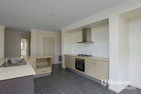 Property photo of 250 Sanctuary Lakes South Boulevard Point Cook VIC 3030