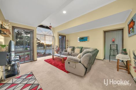 Property photo of 74 Carrum Woods Drive Carrum Downs VIC 3201