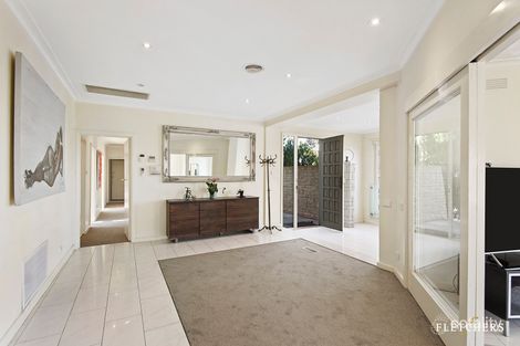 Property photo of 10 Davis Street Kew VIC 3101