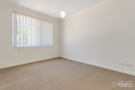 Property photo of 18 Salitage Link Pearsall WA 6065