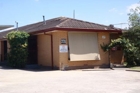 Property photo of 1/37 West Esplanade St Albans VIC 3021