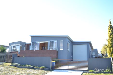 Property photo of 15 Kiama Parade Akaroa TAS 7216