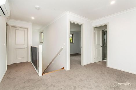 Property photo of 2/2 Allaware Avenue Croydon VIC 3136