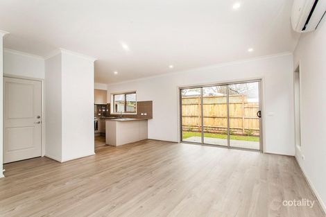 Property photo of 2/2 Allaware Avenue Croydon VIC 3136
