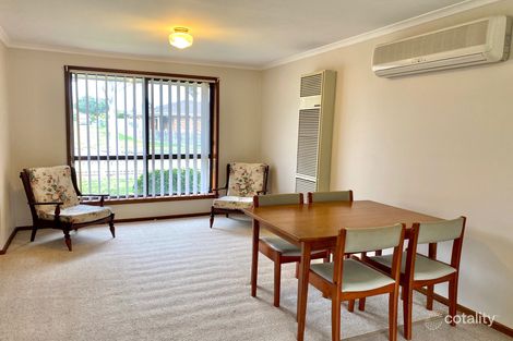 Property photo of 2/23 Ivan Crescent Hampton Park VIC 3976
