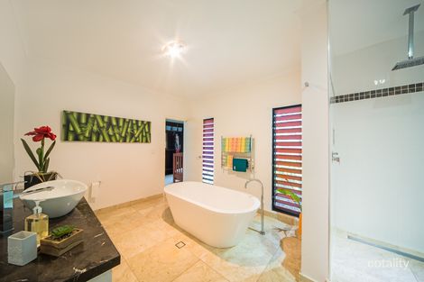 Property photo of 35 Windemere Drive Strathdickie QLD 4800