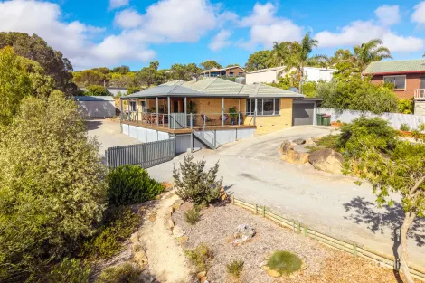 Property photo of 101 Flinders Highway Port Lincoln SA 5606