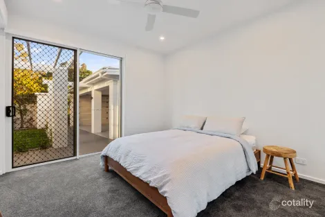 Property photo of 49 Breaker Street Main Beach QLD 4217