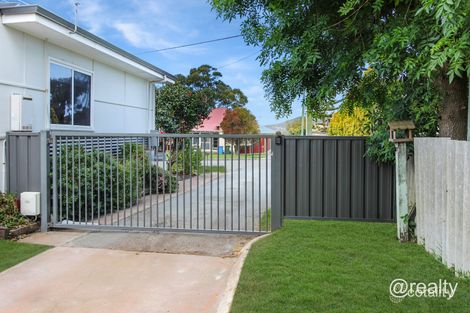 Property photo of 27 William Street Yakamia WA 6330
