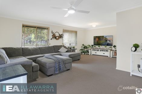 2/18 Tabourie Cl, Flinders, NSW 2529