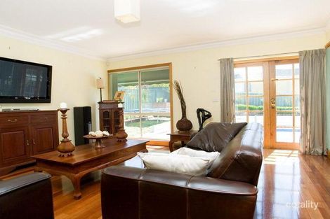 Property photo of 23 Gatehouse Drive Attwood VIC 3049