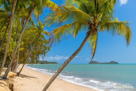 12 Beaver St, Clifton Beach, QLD 4879