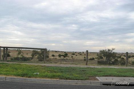 114 Kinterbury Dr, Kings Park, VIC 3021