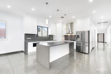 Property photo of 28 Tenterden Road Botany NSW 2019