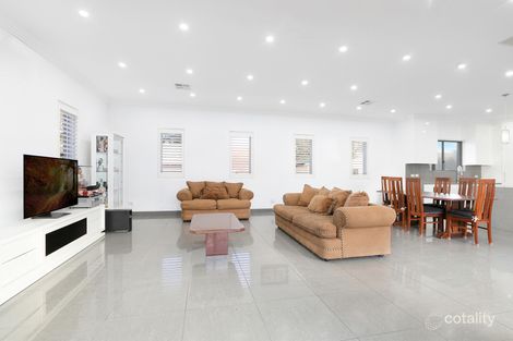 Property photo of 28 Tenterden Road Botany NSW 2019