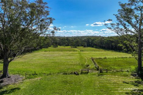 8 Knoll Pde, Woollamia, NSW 2540