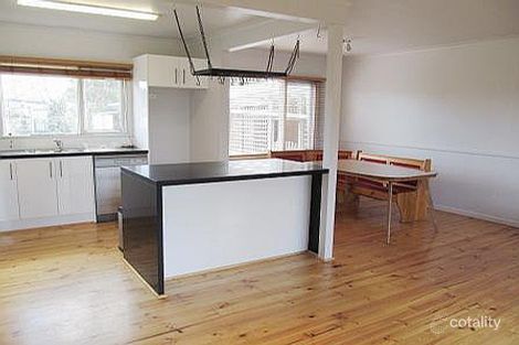 Property photo of 32 Caldwell Street Hackett ACT 2602