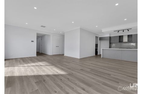 Property photo of 29 Huntingtower Avenue Mickleham VIC 3064