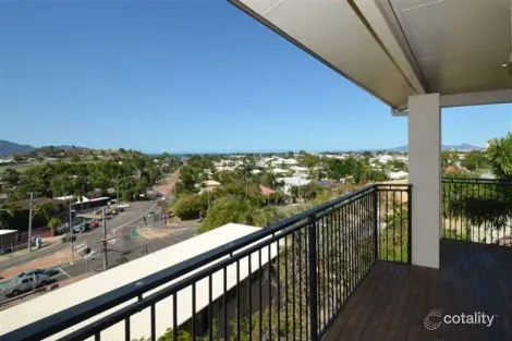 Property photo of 5/27 Gilbert Crescent Castle Hill QLD 4810