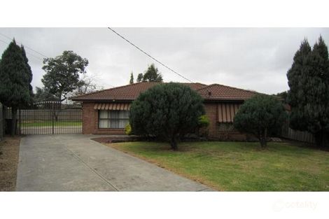 Property photo of 4 Renwick Close Craigieburn VIC 3064