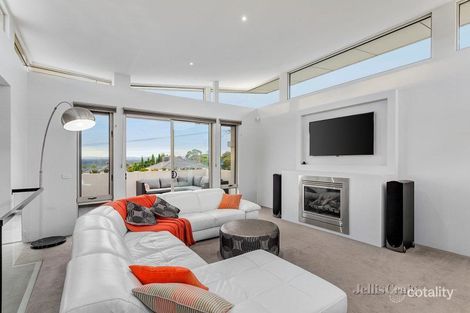Property photo of 271 High Street Templestowe Lower VIC 3107