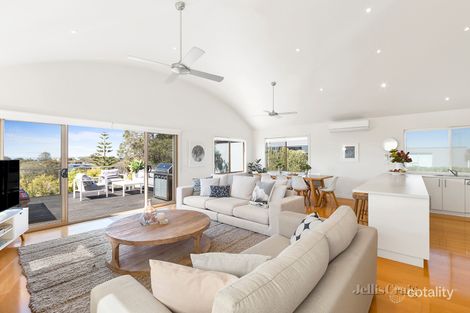 Property photo of 30 Seaview Street Blairgowrie VIC 3942