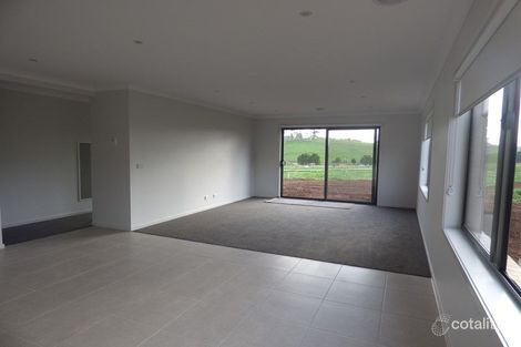 Property photo of 19 Nolan Drive Warragul VIC 3820