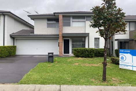 44 Sovereign Cct, Glenfield, NSW 2167